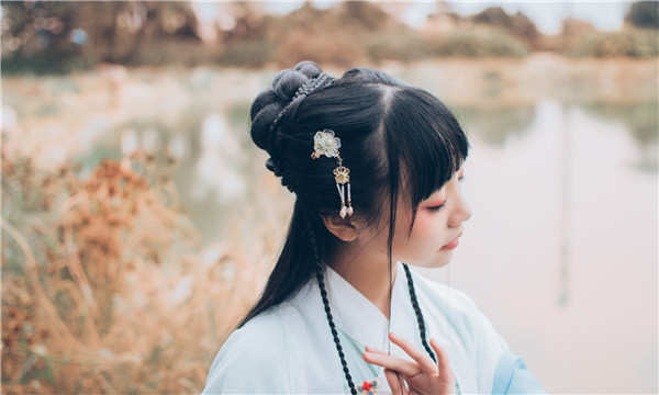 咸安试管助孕生子多少钱？了解真实费用让你更安心